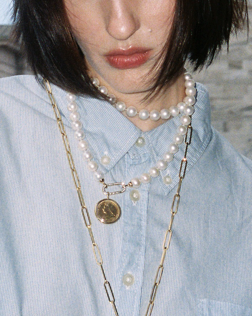 Pilla Pearl Necklace with Queen Victoria Sovereign coin and Diamond Connector