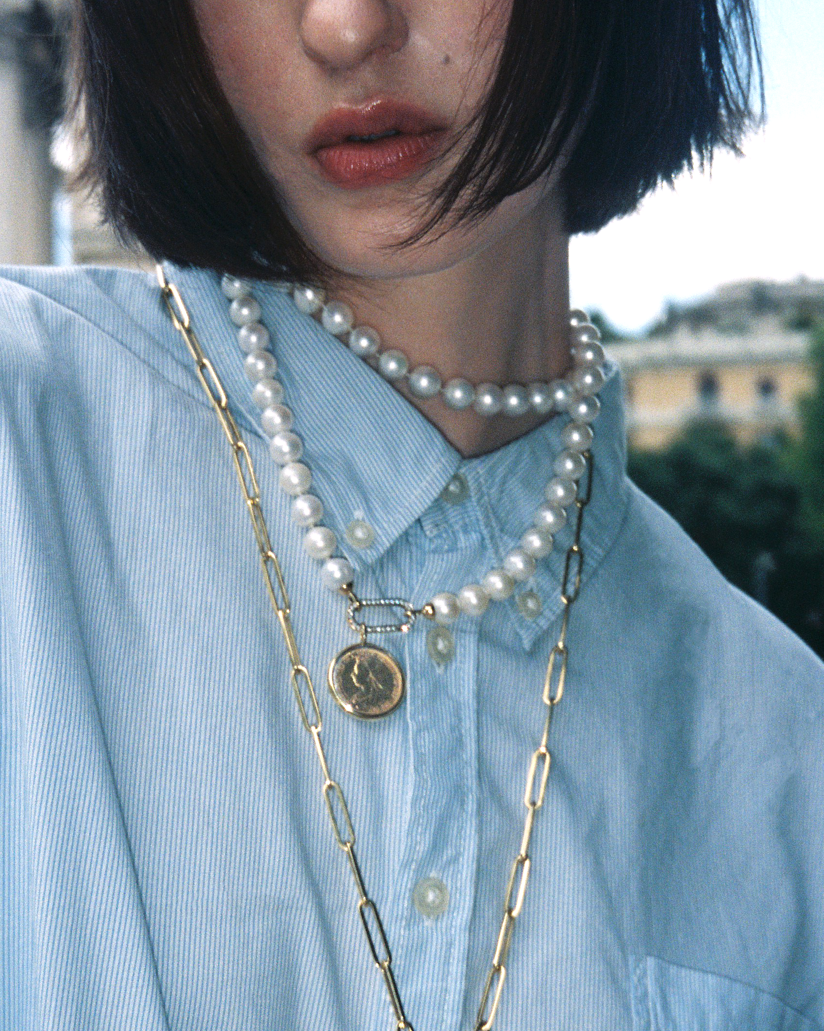 Pilla Pearl Necklace with Queen Victoria Sovereign coin and Diamond Connector