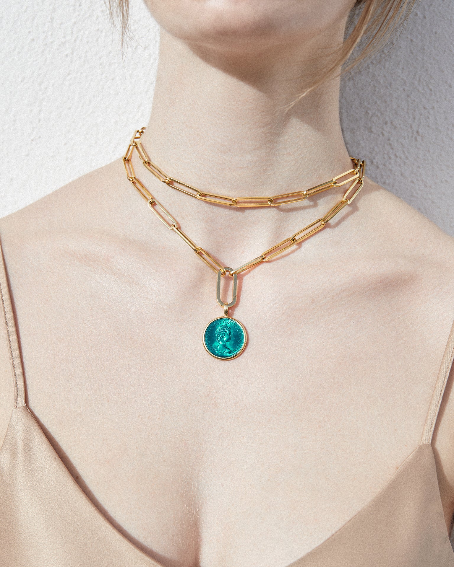 Fresca Medal in teal enamel