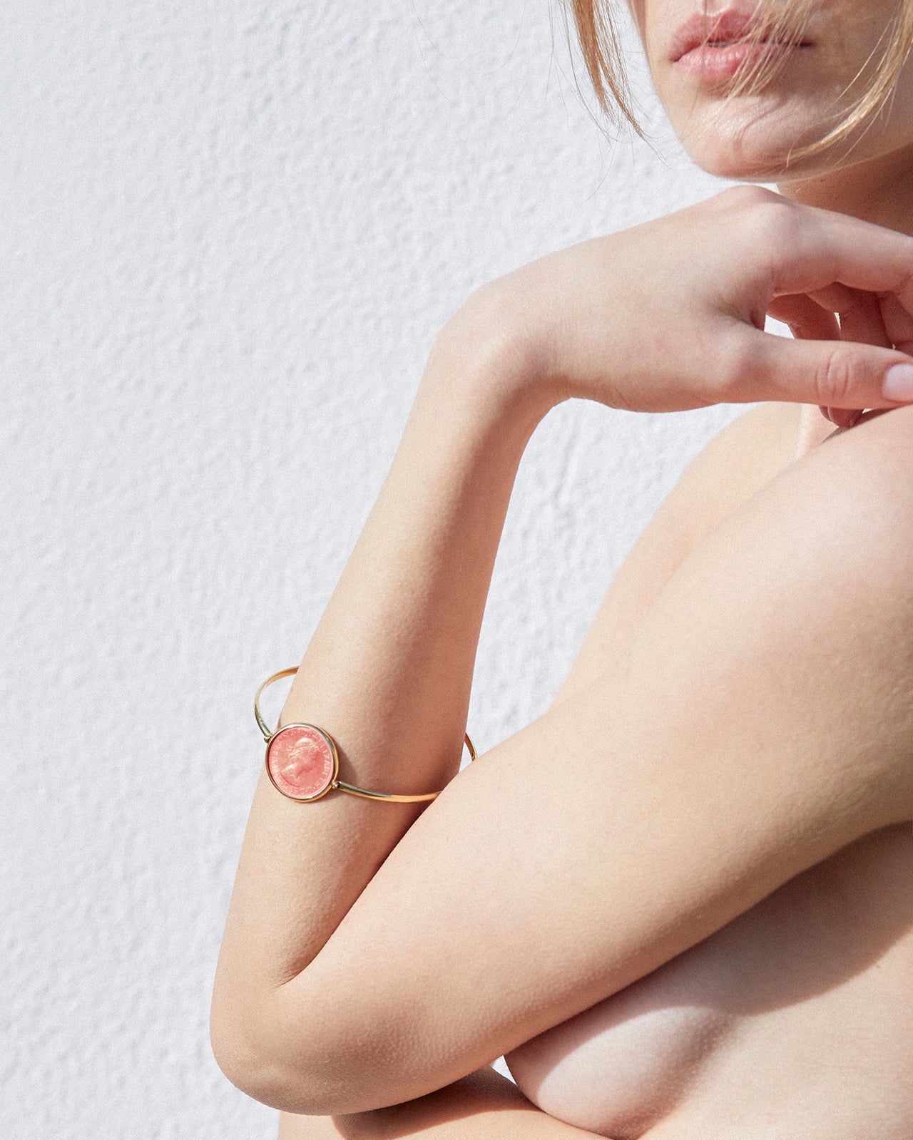 Fresca Bangle in 18K Yellow Gold