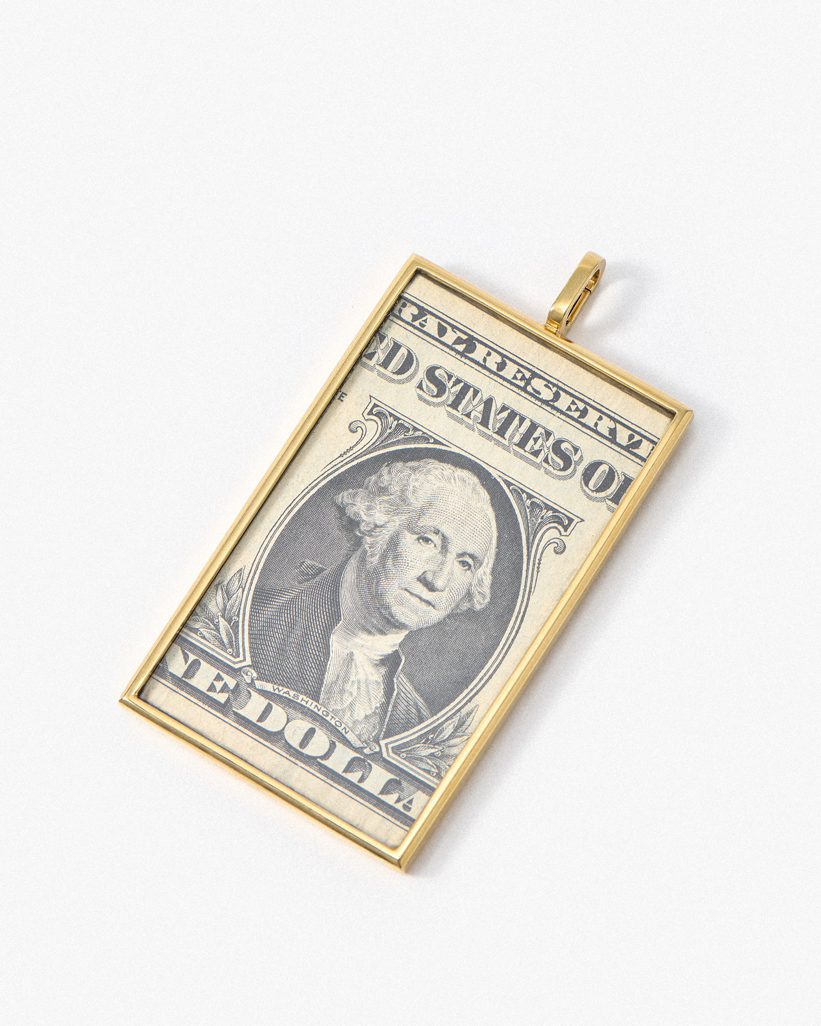 Dinai Medal in 18K Yellow Gold