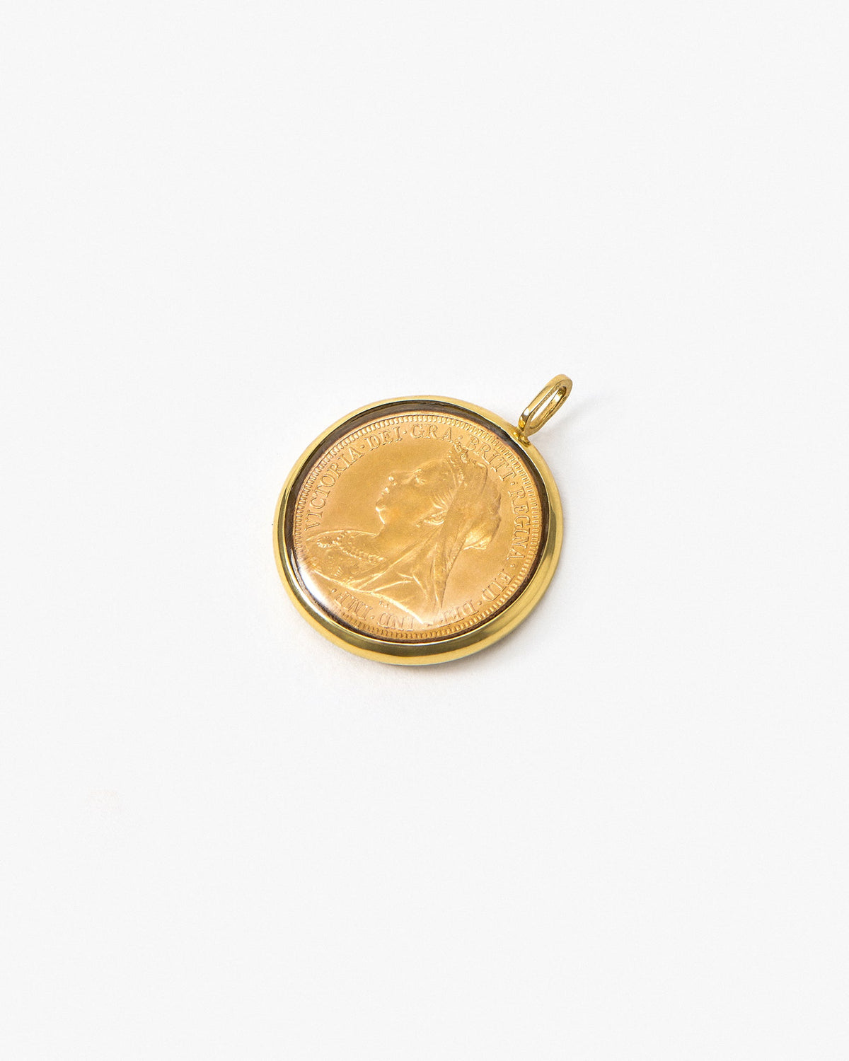 Pilla Queen Victoria Sovereign Pearl Necklace, 18K Yellow Gold Connector