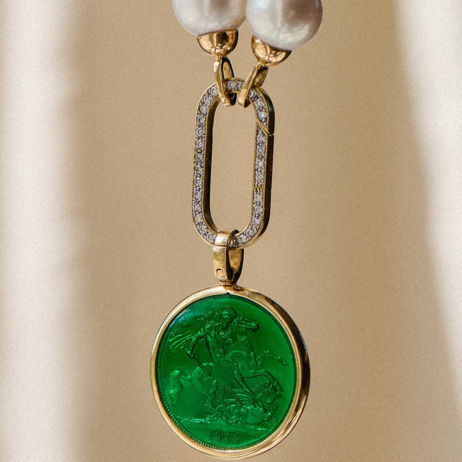 Fresca Queen Elizabeth II Sovereign Pearl Necklace, Diamond Connector